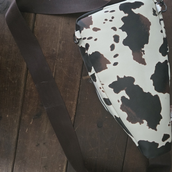 Cow Print Crossbody Bag - Picture 3 of 3
